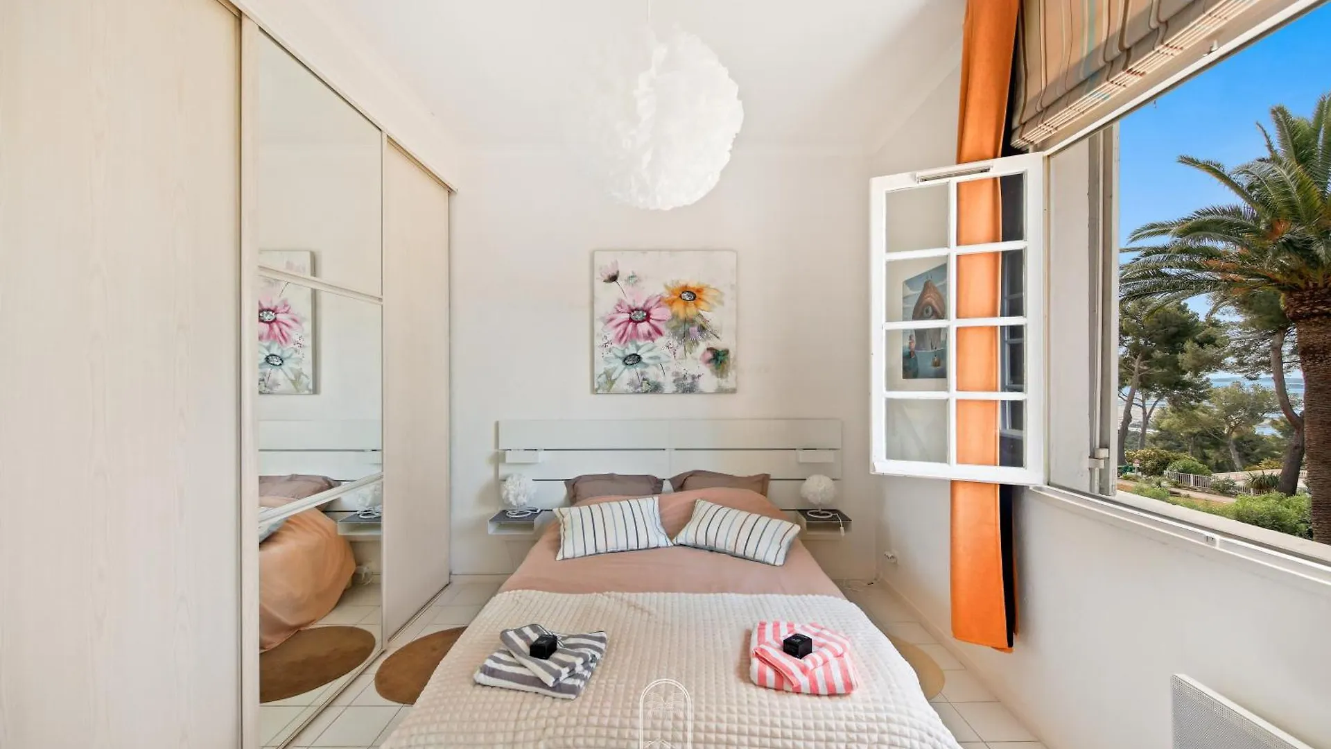 T3 L'Escapade Mont Des Oiseaux By Hc Apartment Hyeres France